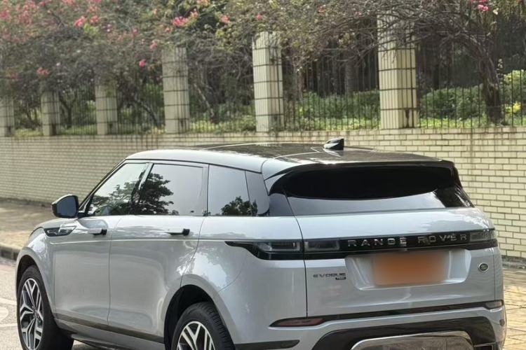 Used Land Rover Range Evoque 2023 Aurora L 249 PS Luxury Edition Exterior 4