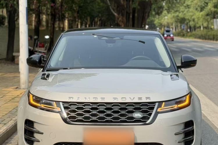 Used Land Rover Range Evoque 2023 Aurora L 249 PS Luxury Edition Exterior 5