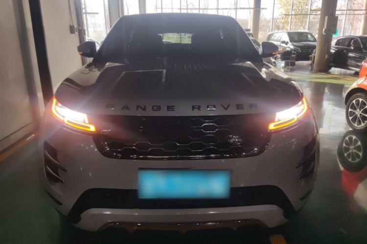 Used Land Rover Range Evoque 2023 Aurora L 249 PS Luxury Edition Front