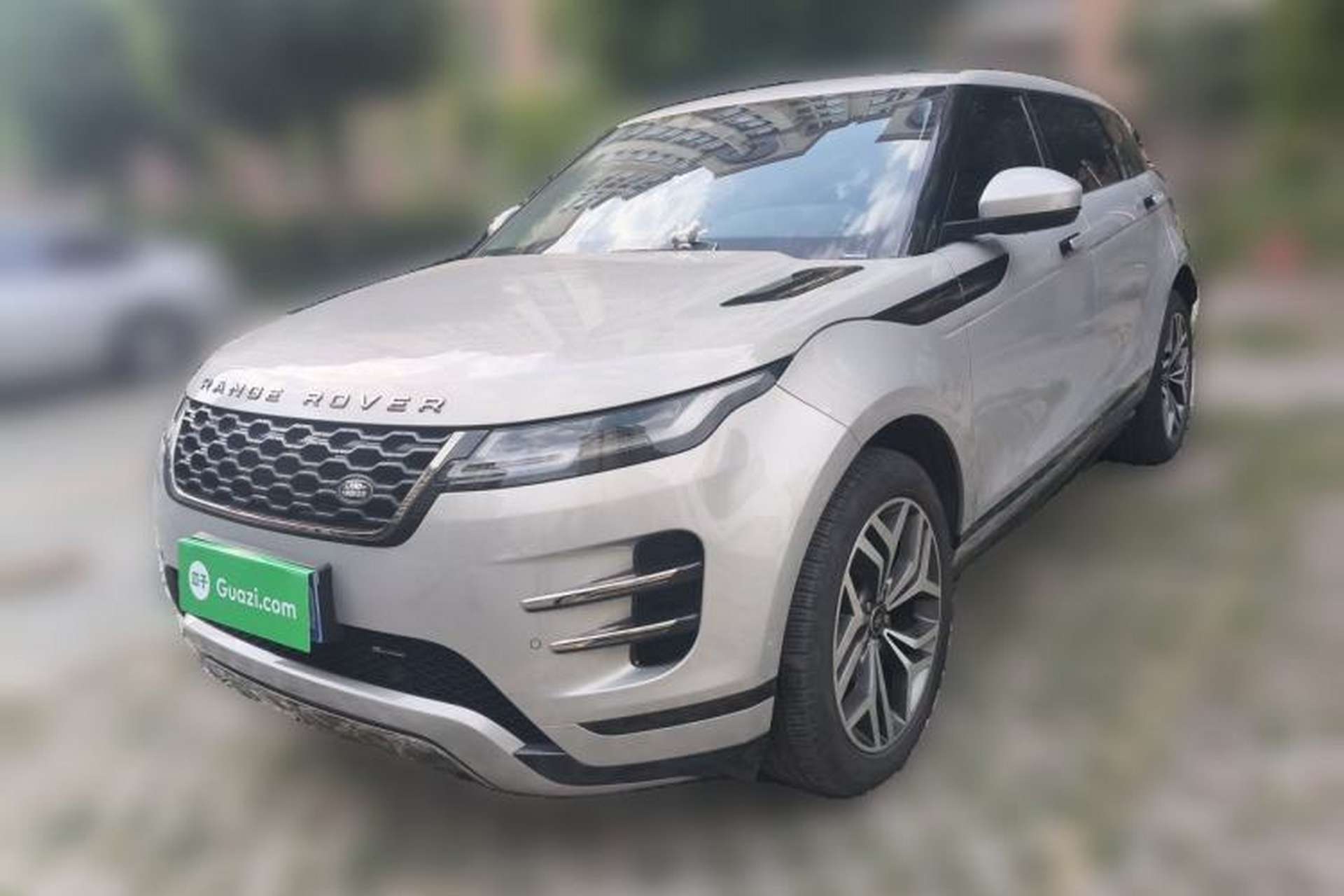 Used Land Rover Range Evoque 2023 Aurora L 249 PS Luxury Edition Front Left 45 Deg