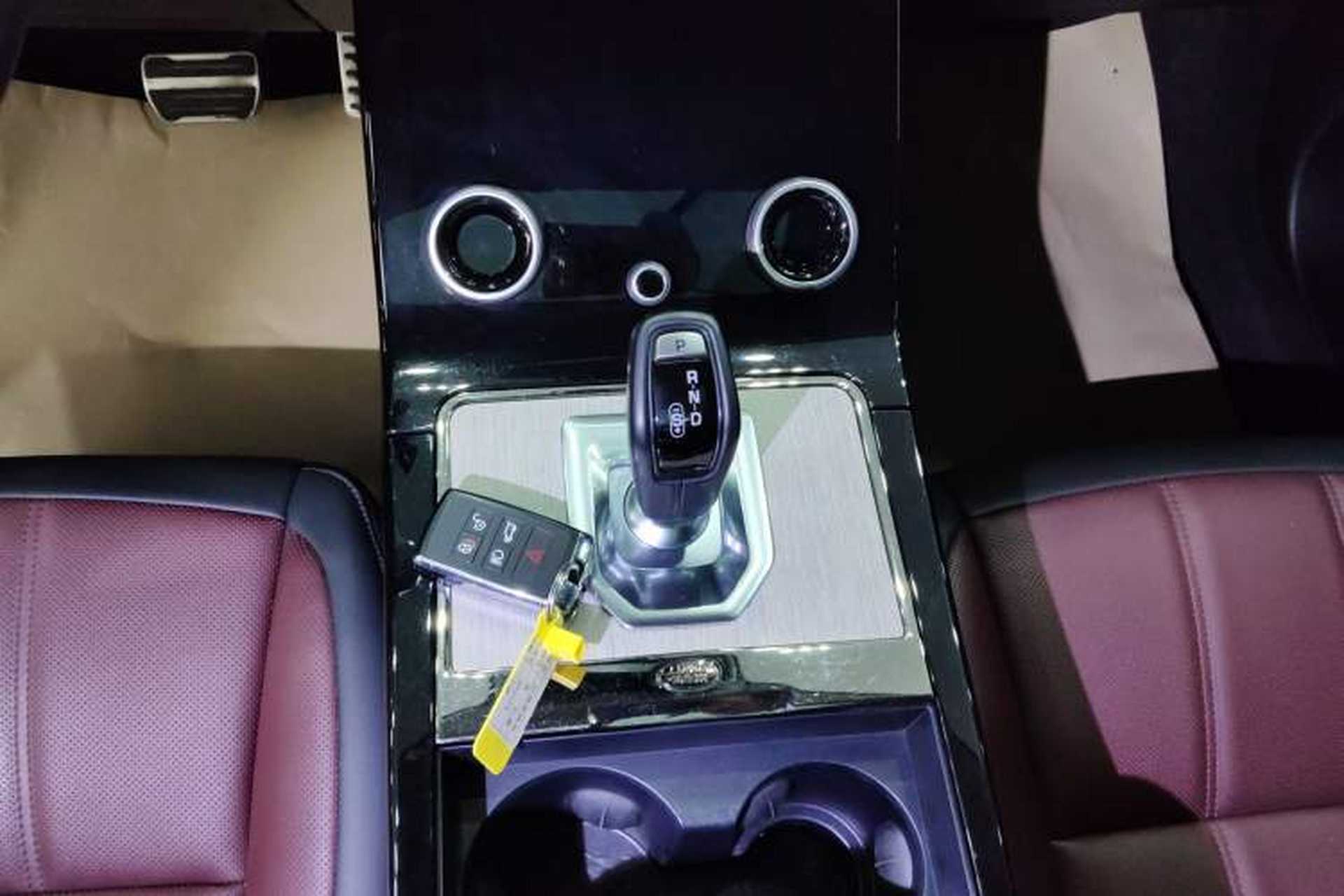 Used Land Rover Range Evoque 2023 Aurora L 249 PS Luxury Edition Gear Lever