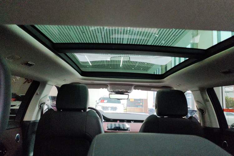 Used Land Rover Range Evoque 2023 Aurora L 249 PS Luxury Edition Headliner