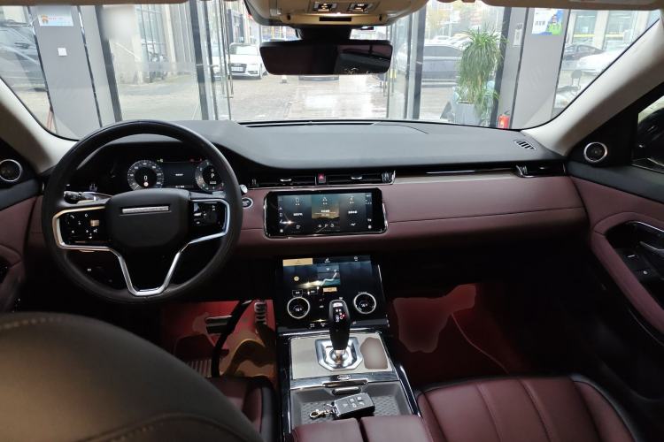 Used Land Rover Range Evoque 2023 Aurora L 249 PS Luxury Edition Interior 2