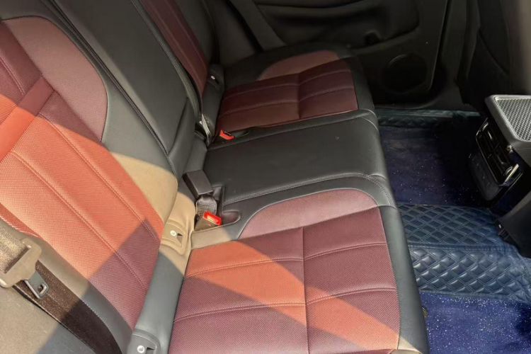 Used Land Rover Range Evoque 2023 Aurora L 249 PS Luxury Edition Interior 4