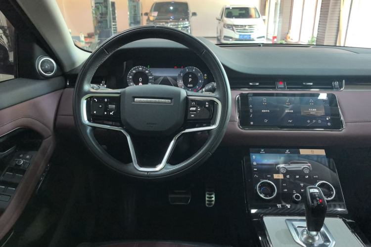 Used Land Rover Range Evoque 2023 Aurora L 249 PS Luxury Edition Interior 4