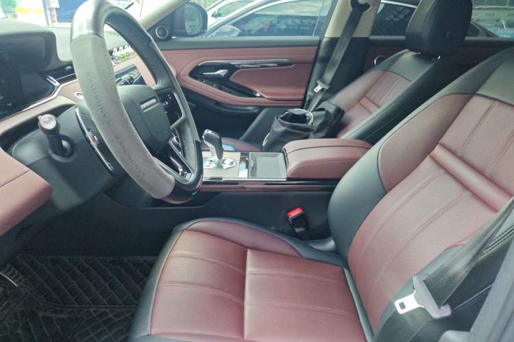 Used Land Rover Range Evoque 2023 Aurora L 249 PS Luxury Edition Left Front Seat