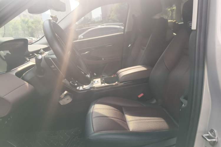 Used Land Rover Range Evoque 2023 Aurora L 249 PS Luxury Edition Left Front Seat