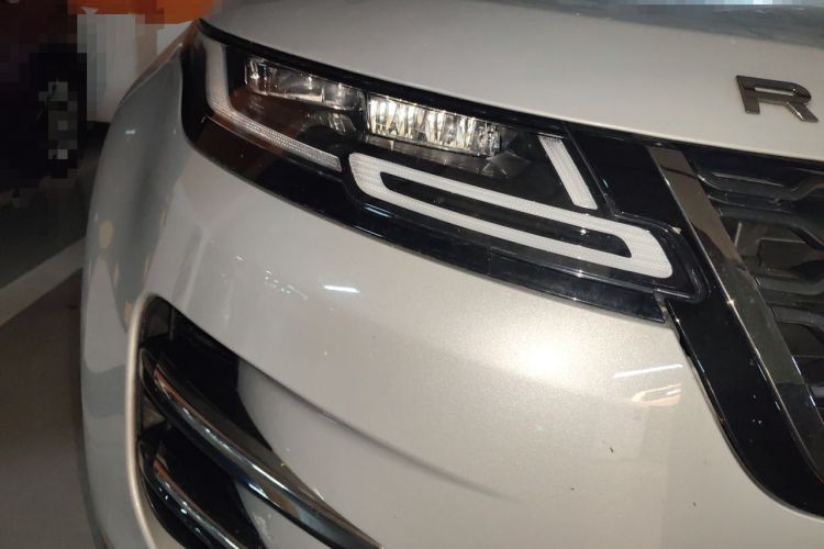 Used Land Rover Range Evoque 2023 Aurora L 249 PS Luxury Edition Right Front Headlight