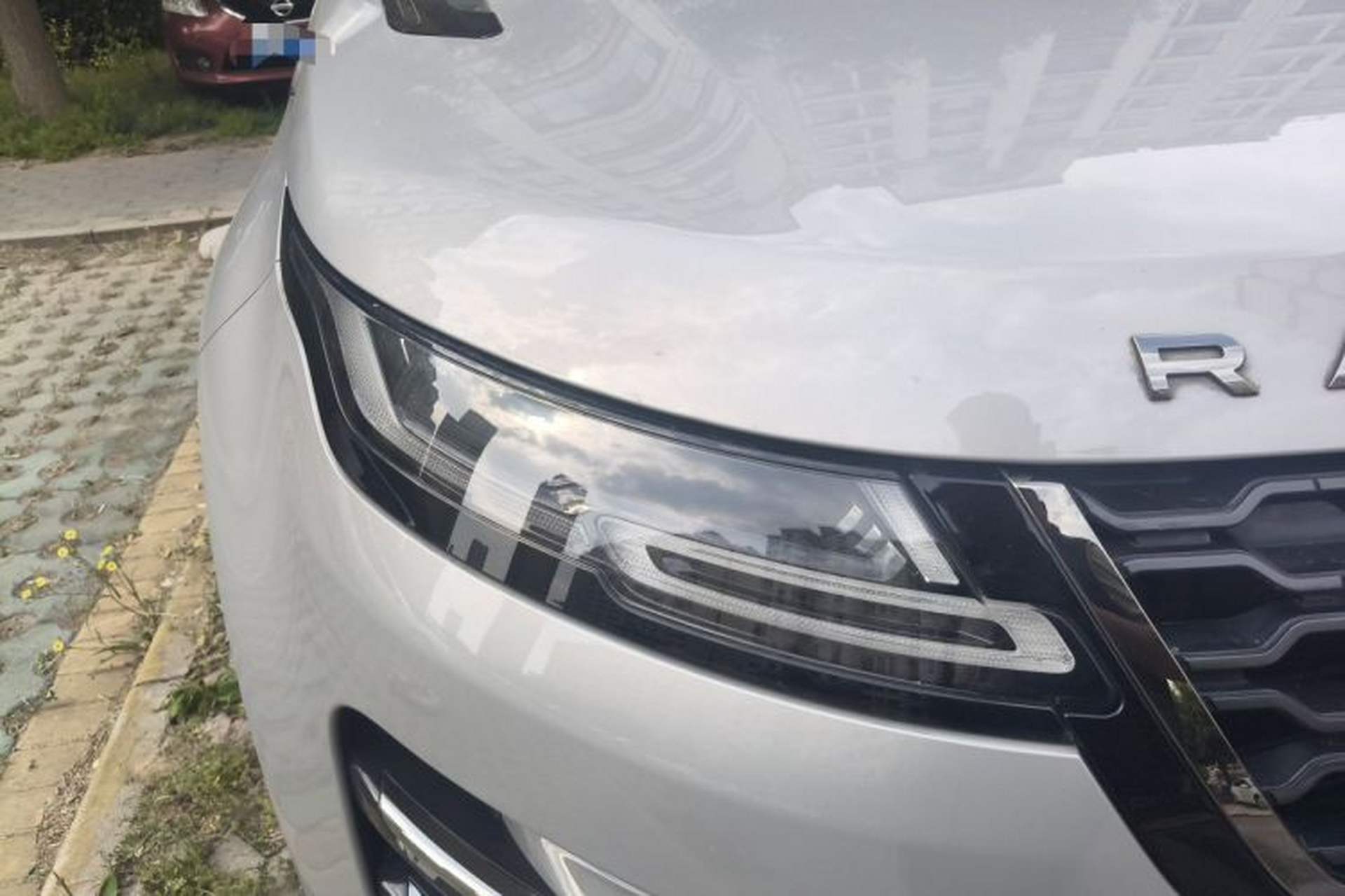 Used Land Rover Range Evoque 2023 Aurora L 249 PS Luxury Edition Right Front Headlight