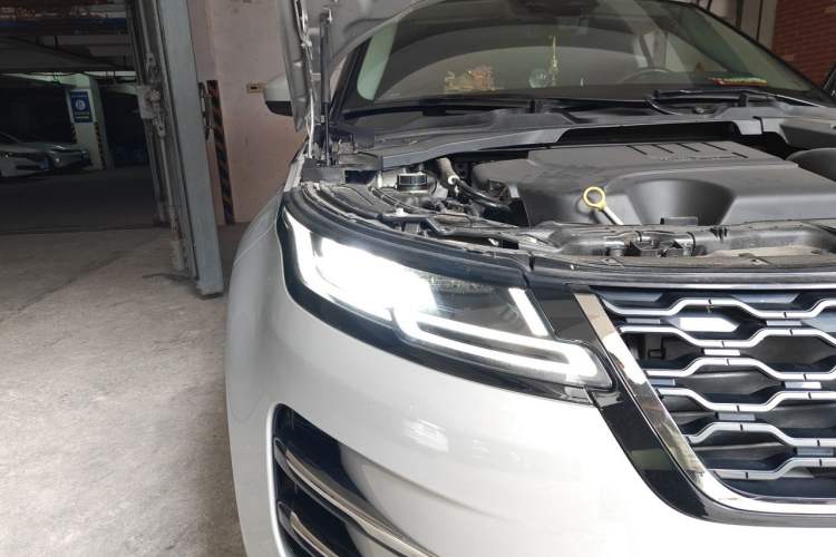Used Land Rover Range Evoque 2023 Aurora L 249 PS Luxury Edition Right Front Headlight