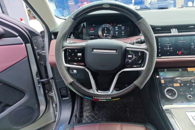 Used Land Rover Range Evoque 2023 Aurora L 249 PS Luxury Edition Steering Wheel