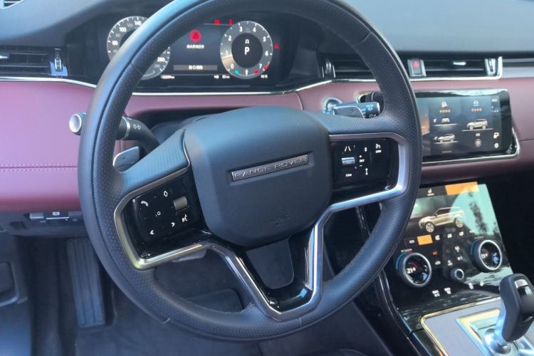 Used Land Rover Range Evoque 2023 Aurora L 249 PS Luxury Edition Steering Wheel