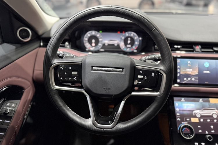 Used Land Rover Range Evoque 2023 Aurora L 249 PS Luxury Edition Steering Wheel