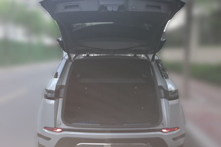 Used Land Rover Range Evoque 2023 Aurora L 249 PS Luxury Edition Trunk