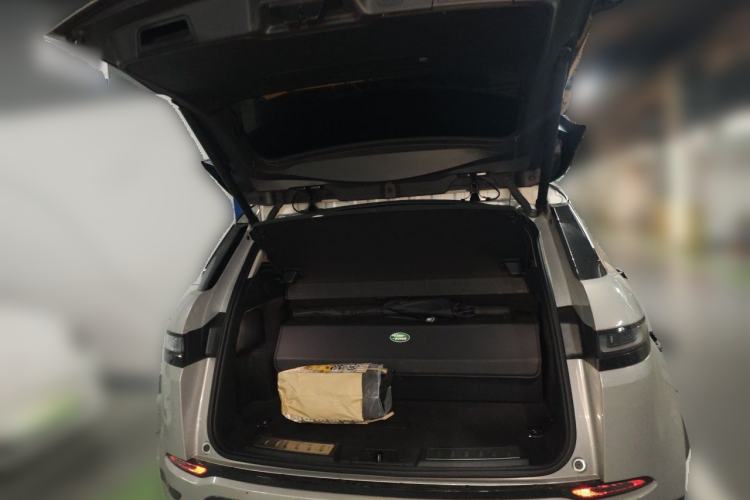 Used Land Rover Range Evoque 2023 Aurora L 249 PS Luxury Edition Trunk