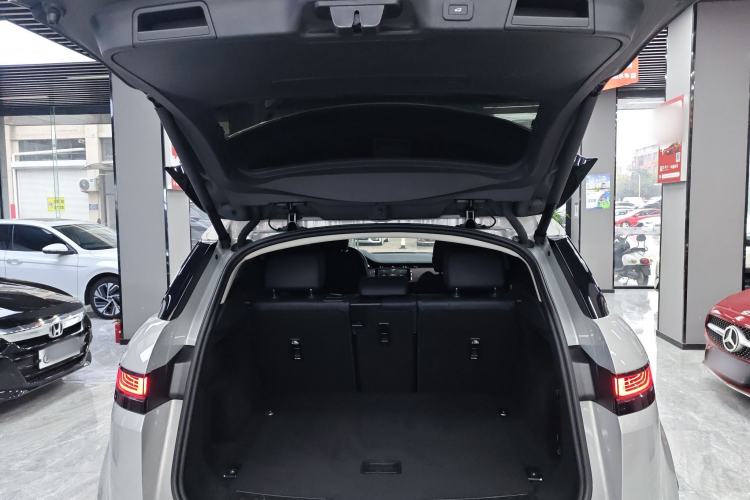 Used Land Rover Range Evoque 2023 Aurora L 249 PS Luxury Edition Trunk