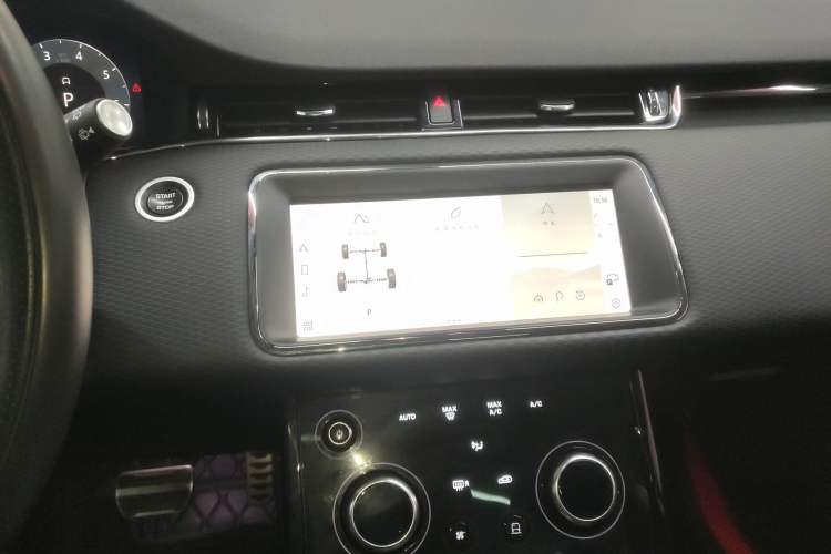 Used Land Rover Range Evoque 2023 Aurora L 200PS Elite Edition Audio And AC Panel
