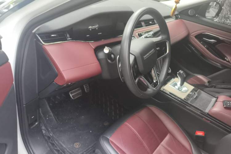 Used Land Rover Range Evoque 2023 Aurora L 249 PS Luxury Edition Driver Seat