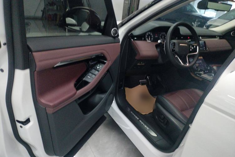 Used Land Rover Range Evoque 2023 Aurora L 249 PS Luxury Edition Driver Seat