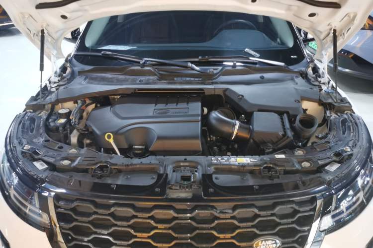 Used Land Rover Range Evoque 2023 Aurora L 249 PS Luxury Edition Engine Bay