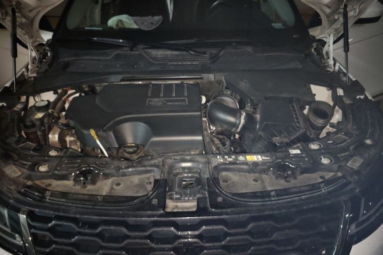 Used Land Rover Range Evoque 2023 Aurora L 249 PS Luxury Edition Engine Bay
