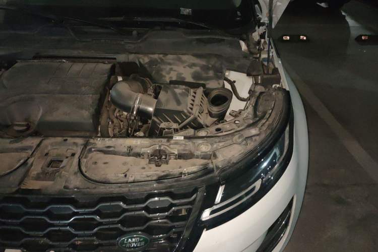 Used Land Rover Range Evoque 2023 Aurora L 200PS Elite Edition Engine Bay Left
