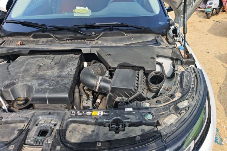 Used Land Rover Range Evoque 2023 Aurora L 249 PS Luxury Edition Engine Bay Left