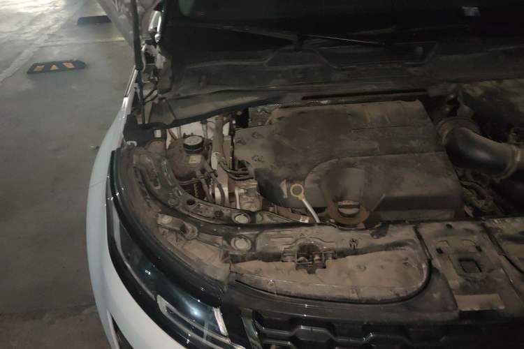 Used Land Rover Range Evoque 2023 Aurora L 200PS Elite Edition Engine Bay Right