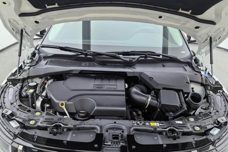 Used Land Rover Range Evoque 2023 Aurora L 249 PS Luxury Edition Engine Bay