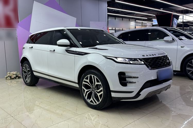 Used Land Rover Range Evoque 2023 Aurora L 249 PS Luxury Edition Exterior 2