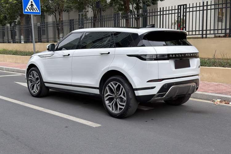 Used Land Rover Range Evoque 2023 Aurora L 249 PS Luxury Edition Exterior 3