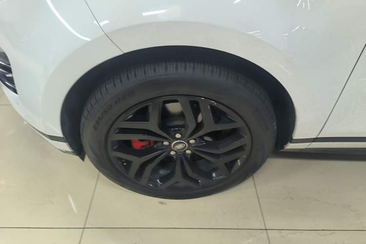 Used Land Rover Range Evoque 2023 Aurora L 249 PS Luxury Edition Exterior 4