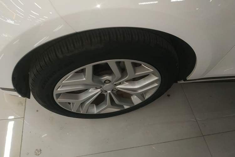 Used Land Rover Range Evoque 2023 Aurora L 200PS Elite Edition Exterior 4