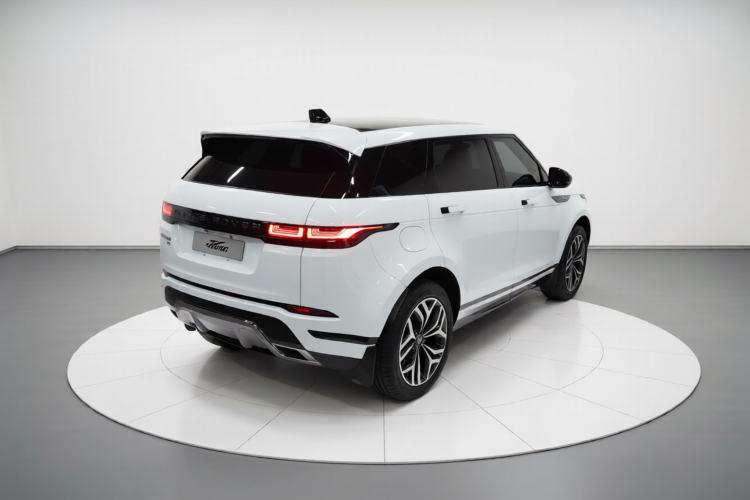 Used Land Rover Range Evoque 2023 Aurora L 249 PS Luxury Edition Exterior 5