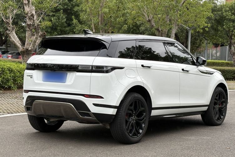 Used Land Rover Range Evoque 2023 Aurora L 249 PS Luxury Edition Exterior 5