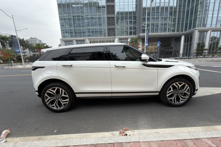 Used Land Rover Range Evoque 2023 Aurora L 249 PS Luxury Edition Exterior 6