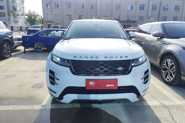 Used Land Rover Range Evoque 2023 Aurora L 249 PS Luxury Edition Front