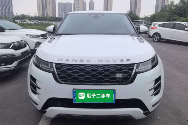 Used Land Rover Range Evoque 2023 Aurora L 249 PS Luxury Edition Front