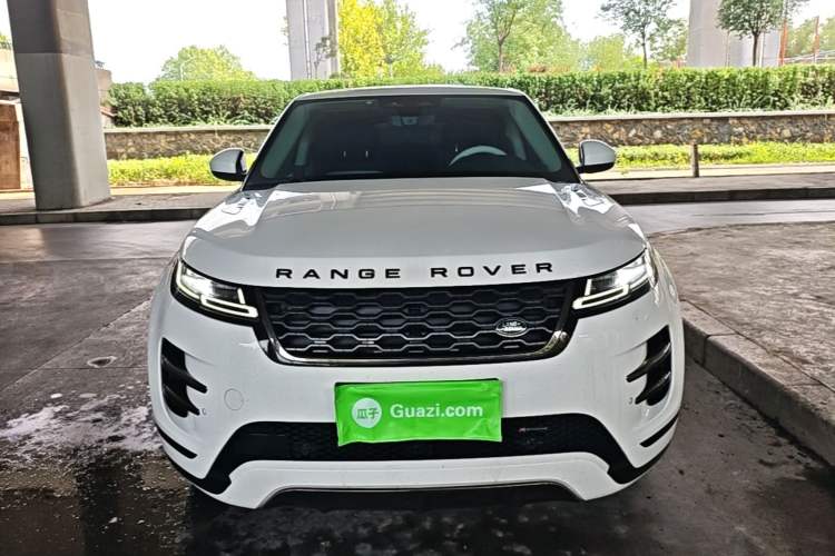 Used Land Rover Range Evoque 2023 Aurora L 249 PS Luxury Edition Front