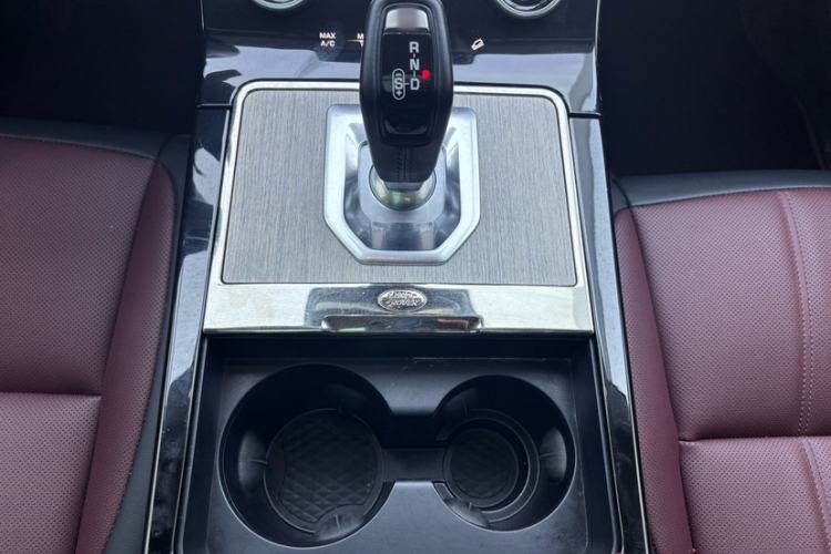 Used Land Rover Range Evoque 2023 Aurora L 249 PS Luxury Edition Gear Lever