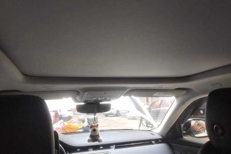 Used Land Rover Range Evoque 2023 Aurora L 200PS Elite Edition Headliner