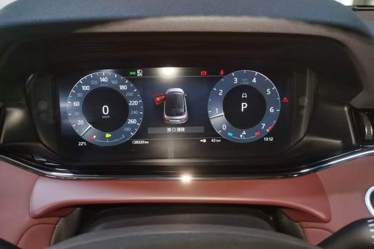 Used Land Rover Range Evoque 2023 Aurora L 249 PS Luxury Edition Instrument Cluster