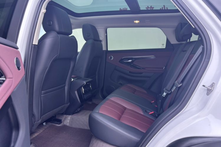 Used Land Rover Range Evoque 2023 Aurora L 249 PS Luxury Edition Interior 3