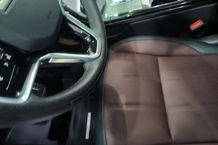Used Land Rover Range Evoque 2023 Aurora L 249 PS Luxury Edition Interior 3
