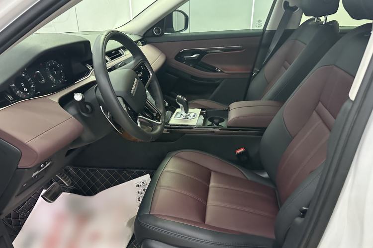 Used Land Rover Range Evoque 2023 Aurora L 249 PS Luxury Edition Interior 3