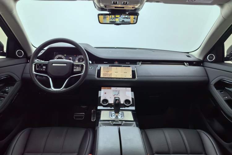 Used Land Rover Range Evoque 2023 Aurora L 249 PS Luxury Edition Interior 5