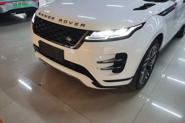 Used Land Rover Range Evoque 2023 Aurora L 249 PS Luxury Edition Left Front Headlight