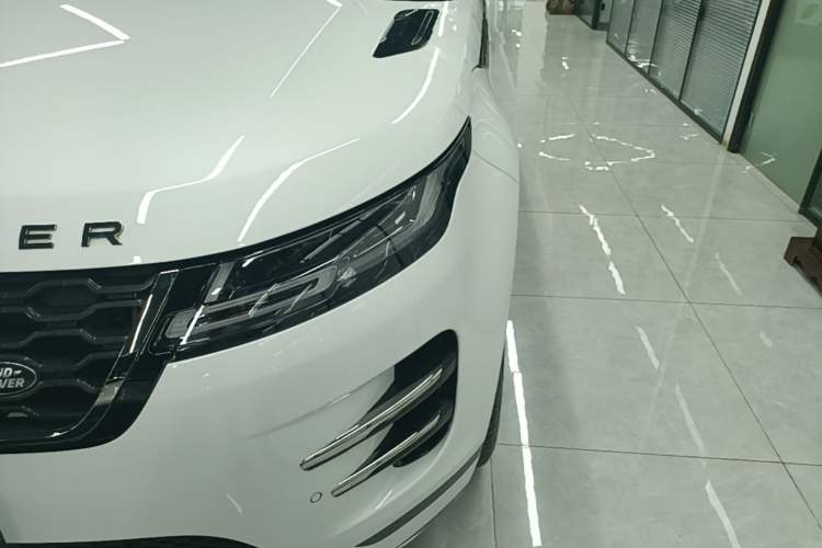 Used Land Rover Range Evoque 2023 Aurora L 249 PS Luxury Edition Left Front Headlight