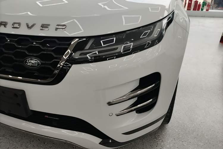 Used Land Rover Range Evoque 2023 Aurora L 249 PS Luxury Edition Left Front Headlight