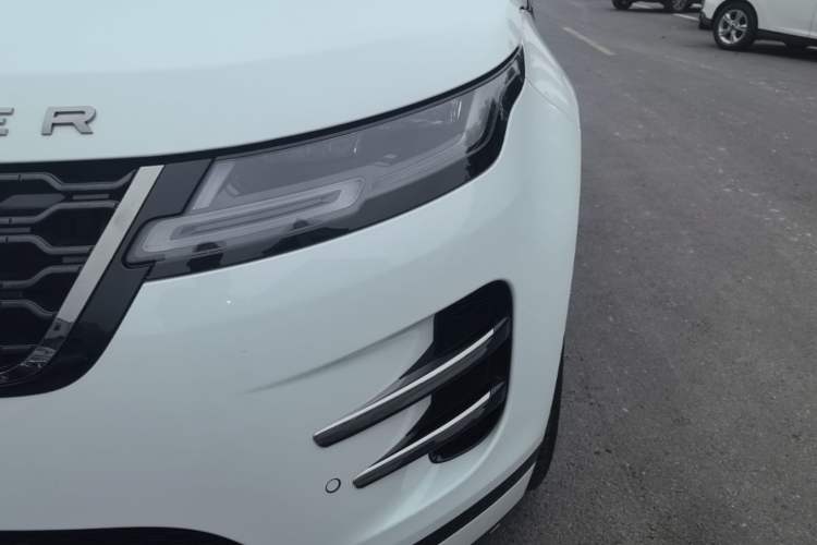 Used Land Rover Range Evoque 2023 Aurora L 249 PS Luxury Edition Left Front Headlight